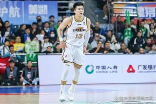 雷霆本场全队三项命中率至少60/60/100% NBA历史近25年第1队